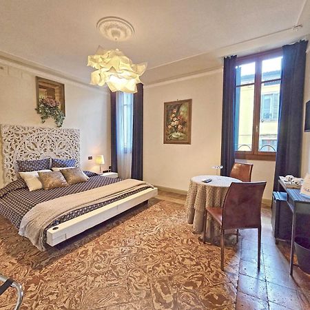 Mva Madama Verona Aparments Екстериор снимка
